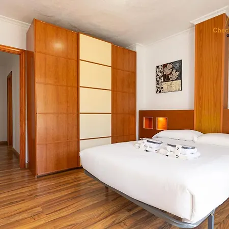 Apartment La Chalana