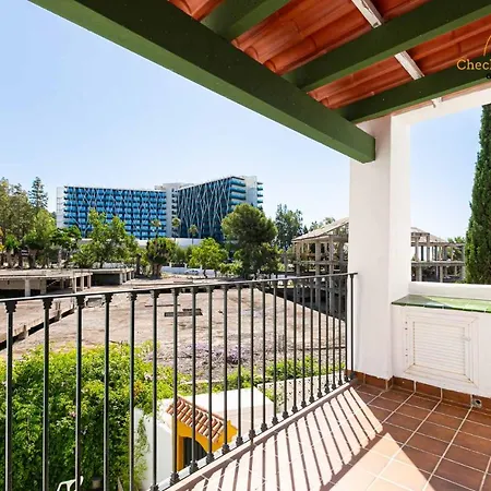 Apartment La Chalana *